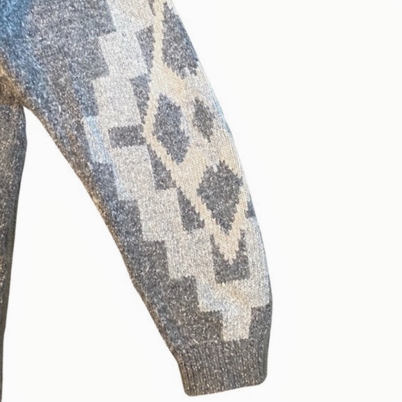 SANTORIA Southwest Embroidered Beaded Sweater - Picture 3 of 5